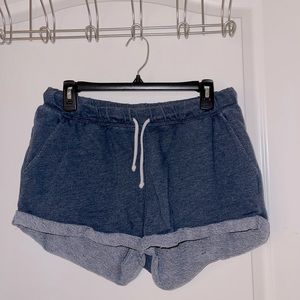 Divided by H&M shorts Size: L Color: Navy Blue
